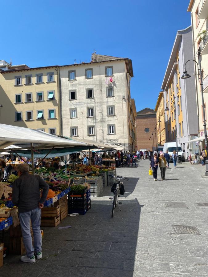 Appartamento Al Mercato Livorno Exterior foto